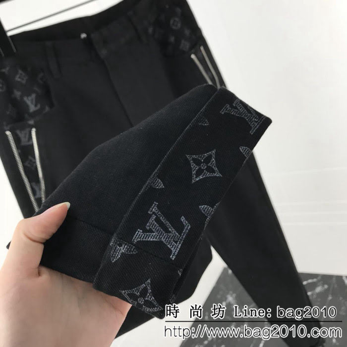 LV路易威登 2018ss新款 口袋拉鏈老花logo設計 男款牛仔褲 定制五金輔料 定制面料 四季款 ydi2249